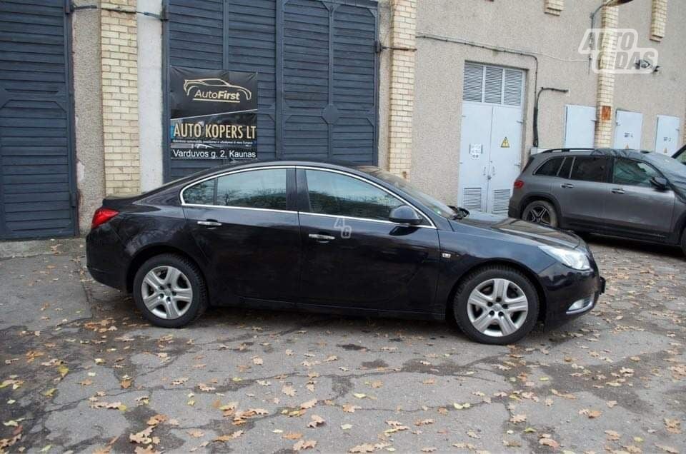 Opel Insignia 2008 y Sedan