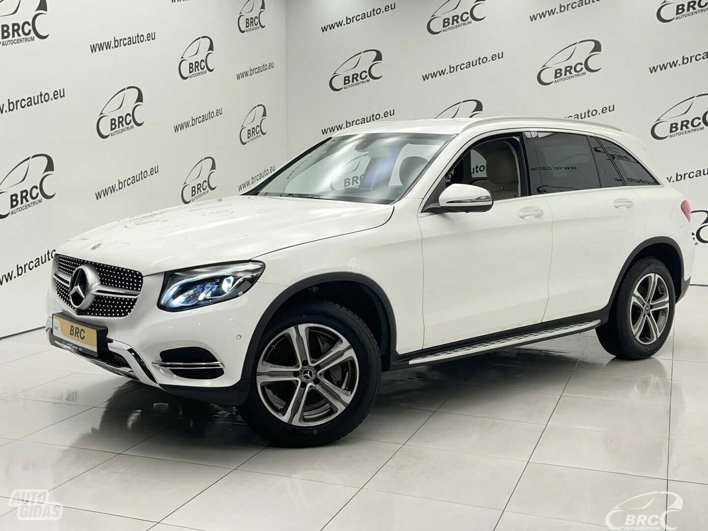 Mercedes-Benz GLC 300 4Matic 2019 y