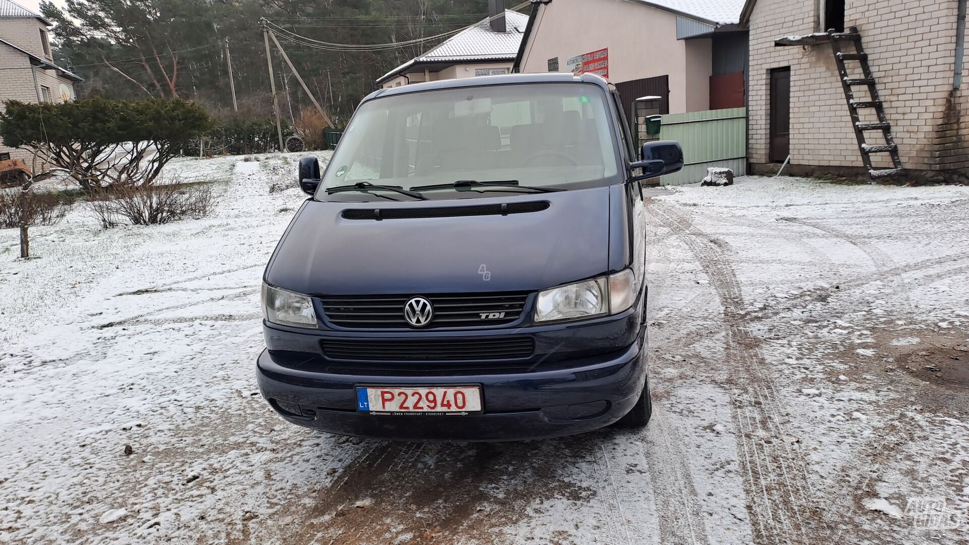 Volkswagen Caravelle 2002 y Minibus