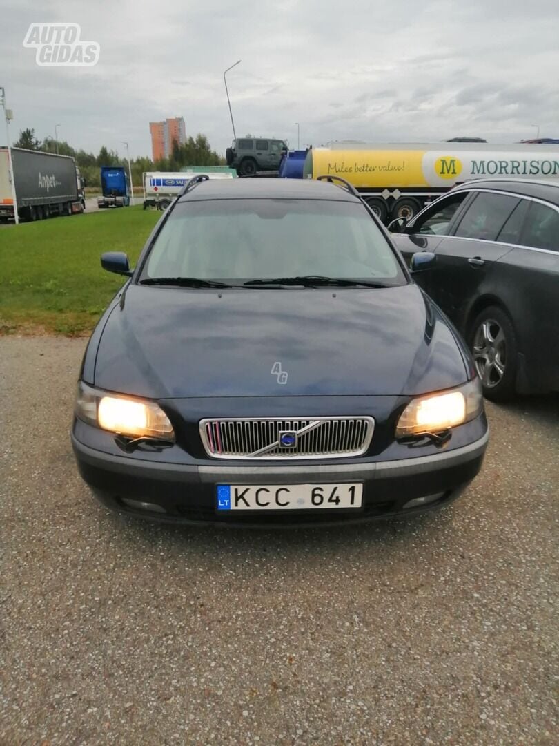 Volvo V70 II 2003 y