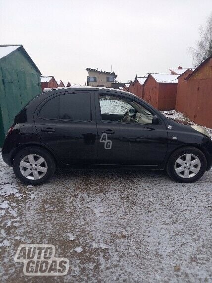 Nissan Micra 2005 г Хэтчбек