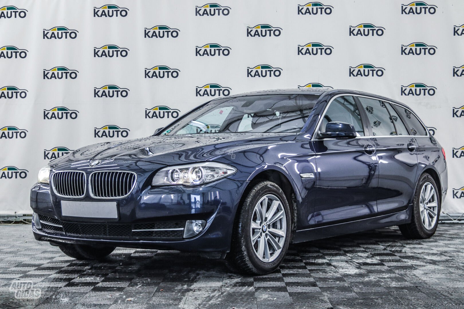 Bmw 520 2012 m Universalas