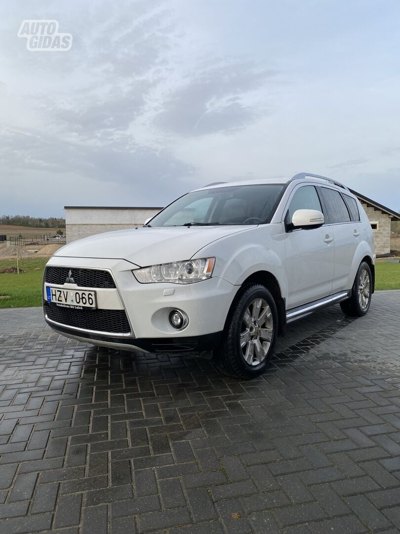 Mitsubishi Outlander II 2010 m