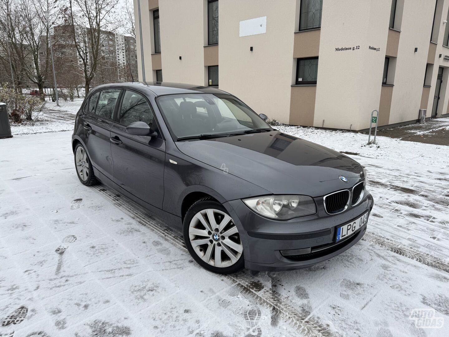 Bmw 120 E87 2008 y