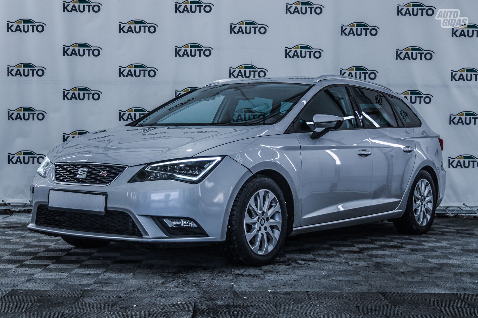 Seat Leon 2015 г Универсал