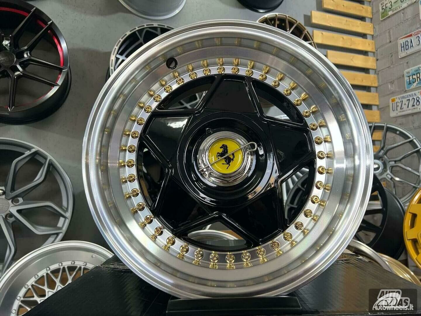 Autowheels Ferrari Billet VW Audi Black lengvojo lydinio R15 ratlankiai