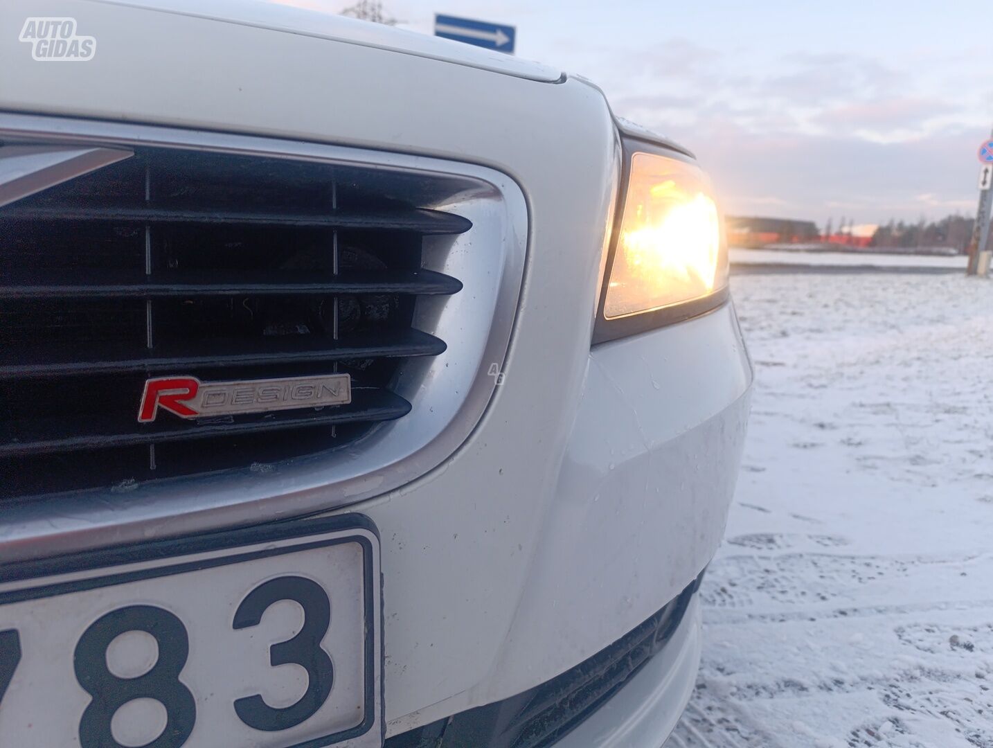 Volvo S40 2009 г Седан