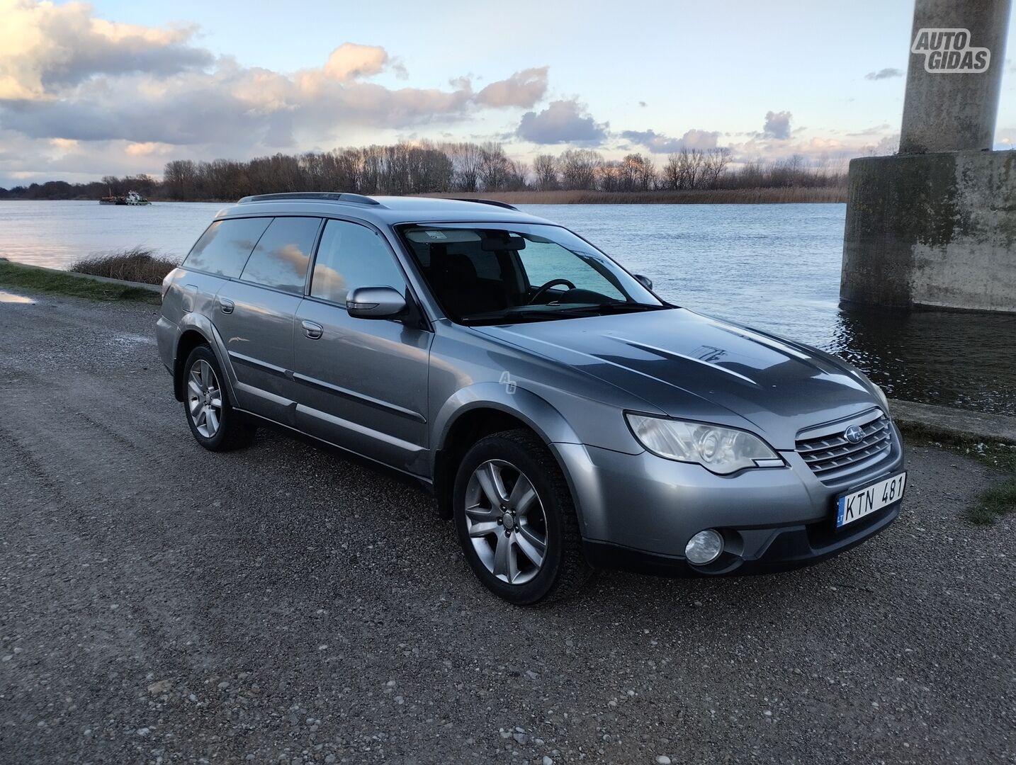 Subaru OUTBACK 2006 г Внедорожник / Кроссовер