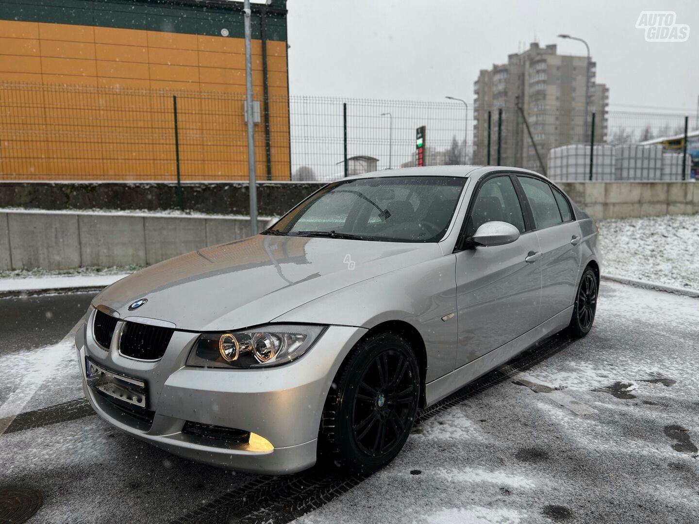 Bmw 320 5992 i 2005 m