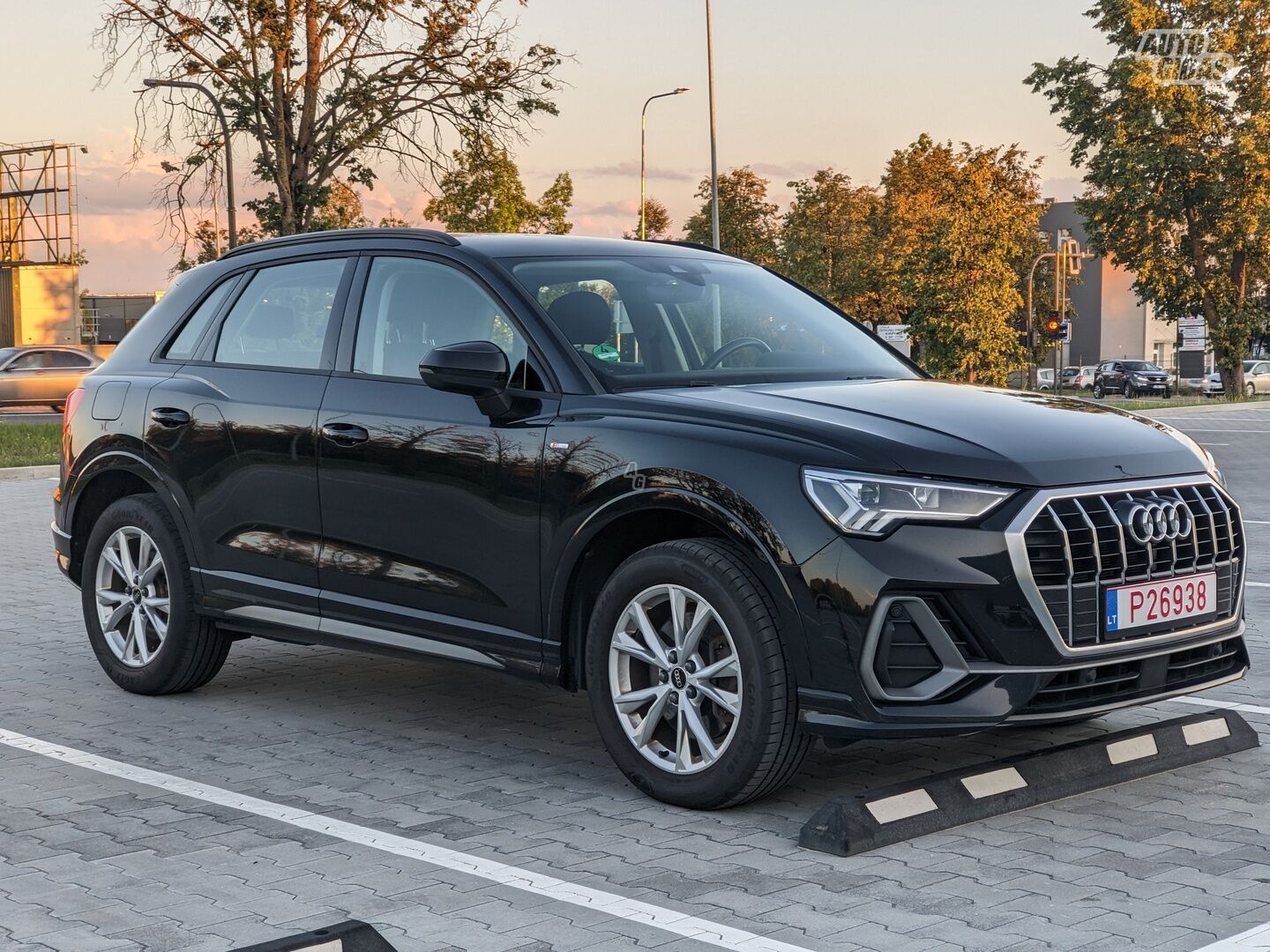 Audi Q3 2021 m Visureigis / Krosoveris