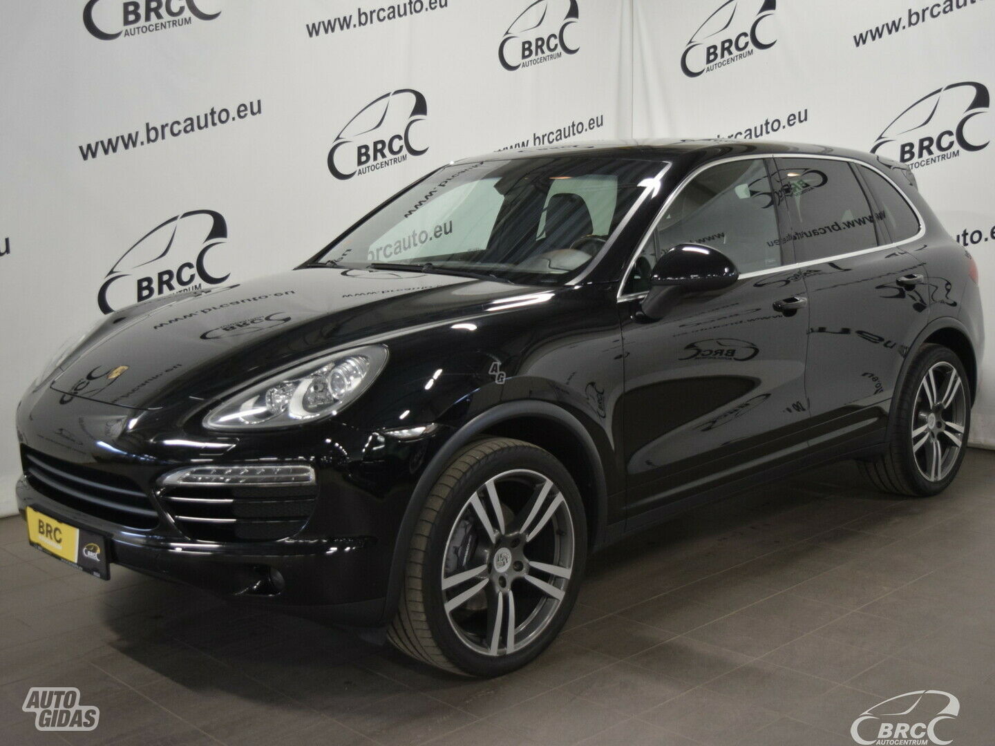 Porsche Cayenne A/T 2010 г