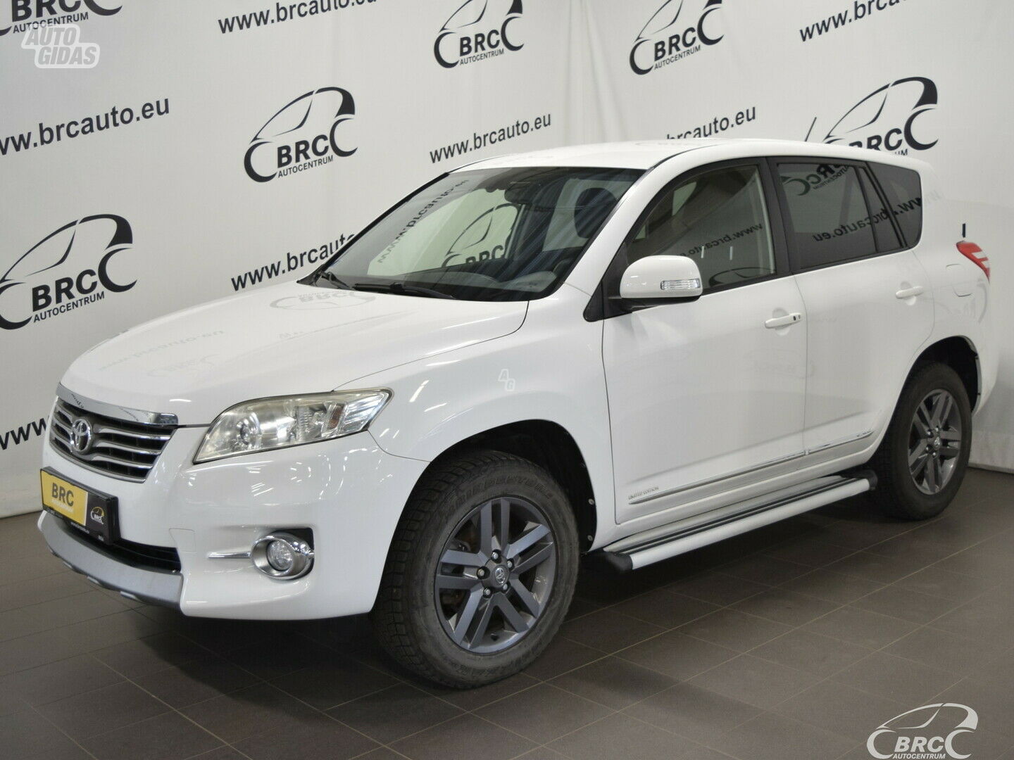 Toyota RAV4 Limited Edition M/T 2012 г