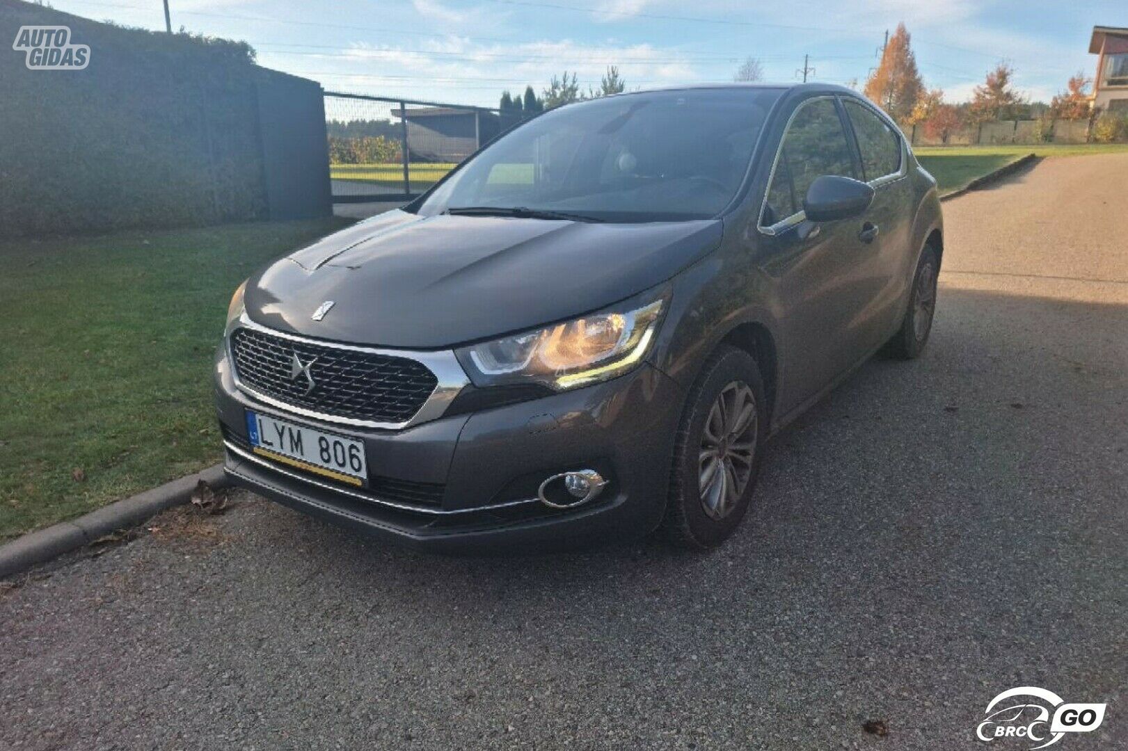 Citroen DS4 2017 y Sedan