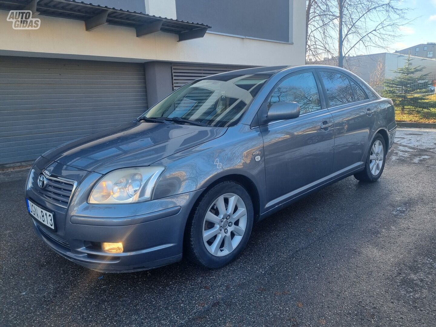 Toyota Avensis 2004 г Хэтчбек