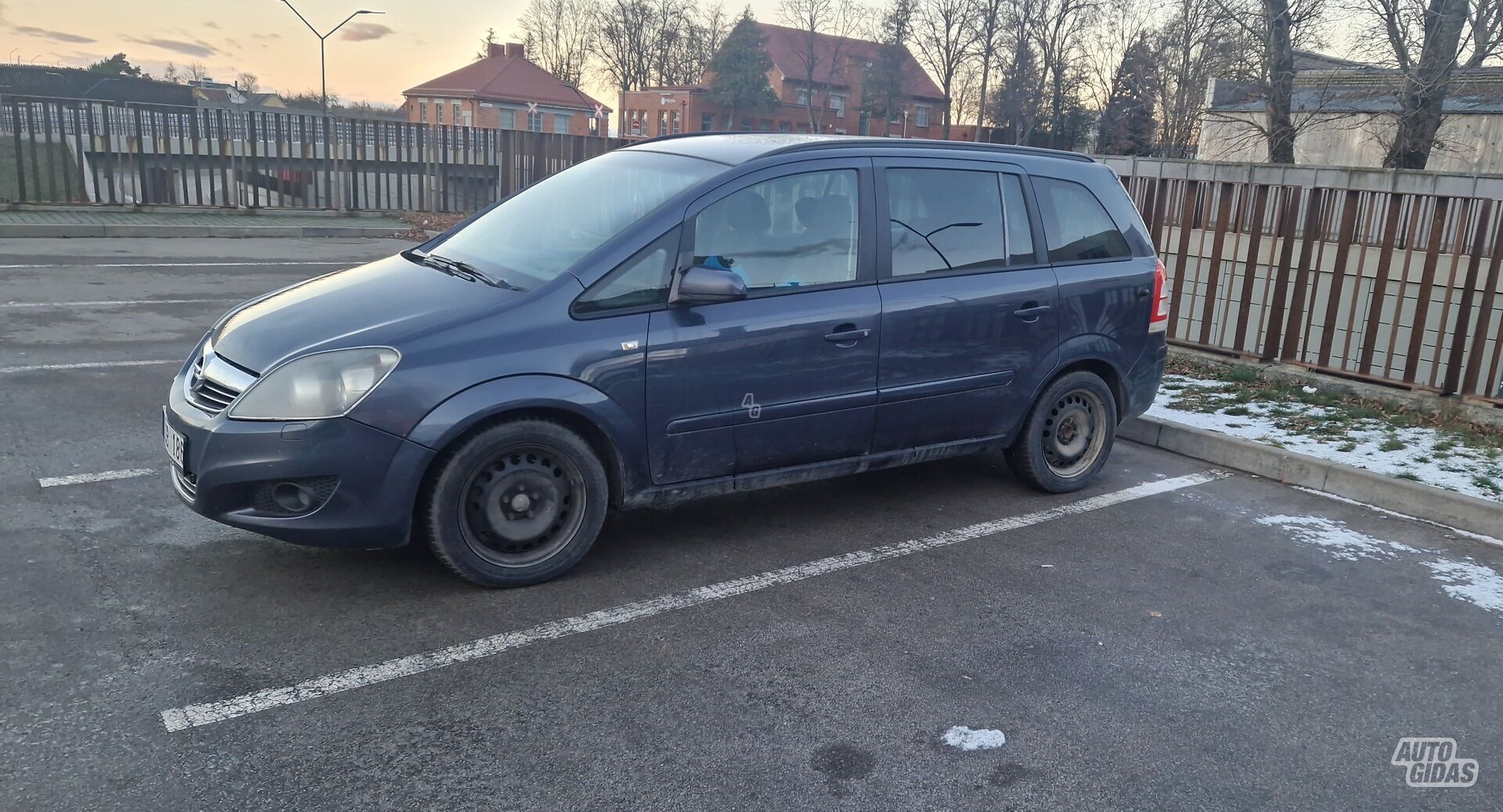 Opel Zafira 2008 y Van