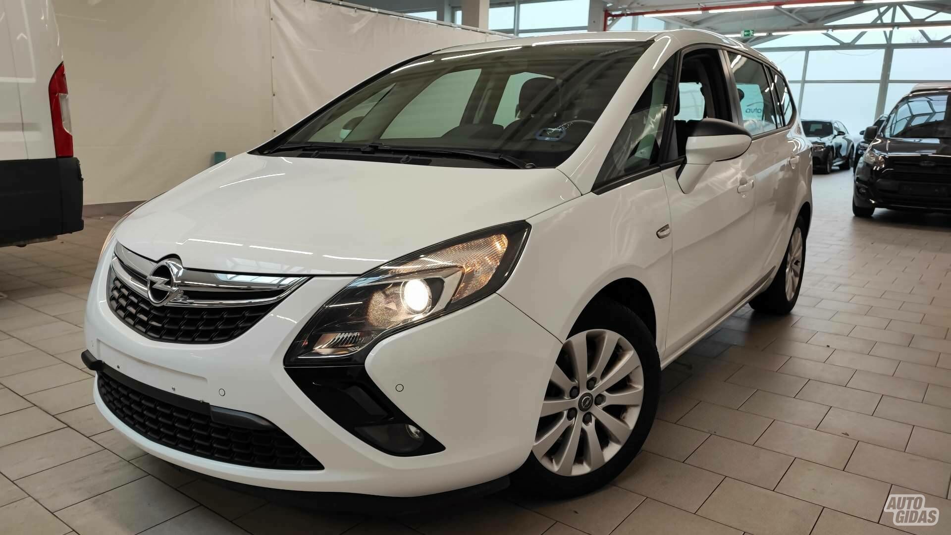 Opel Zafira tourer 2016 m Vienatūris