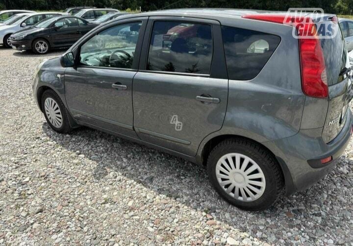 Nissan Note 2006 y Van