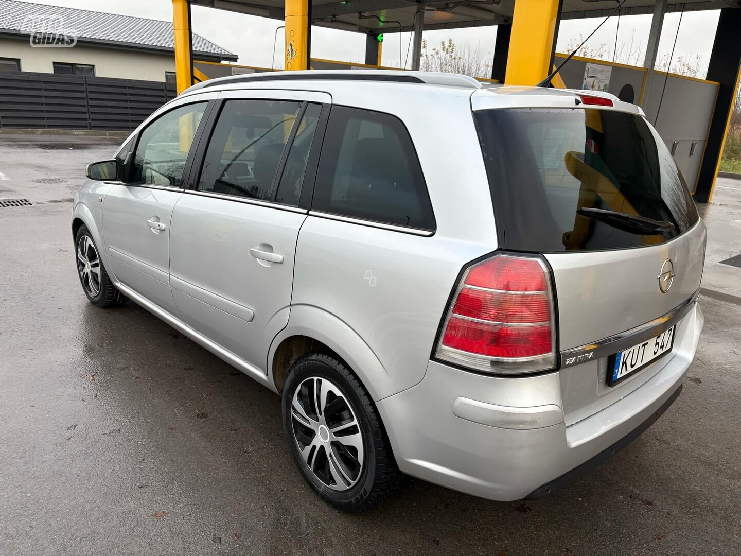 Opel Zafira 2006 y Van