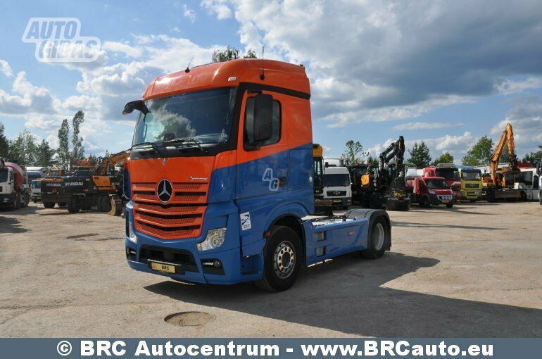 Mercedes-Benz Actros 2015 г Грузовая машина