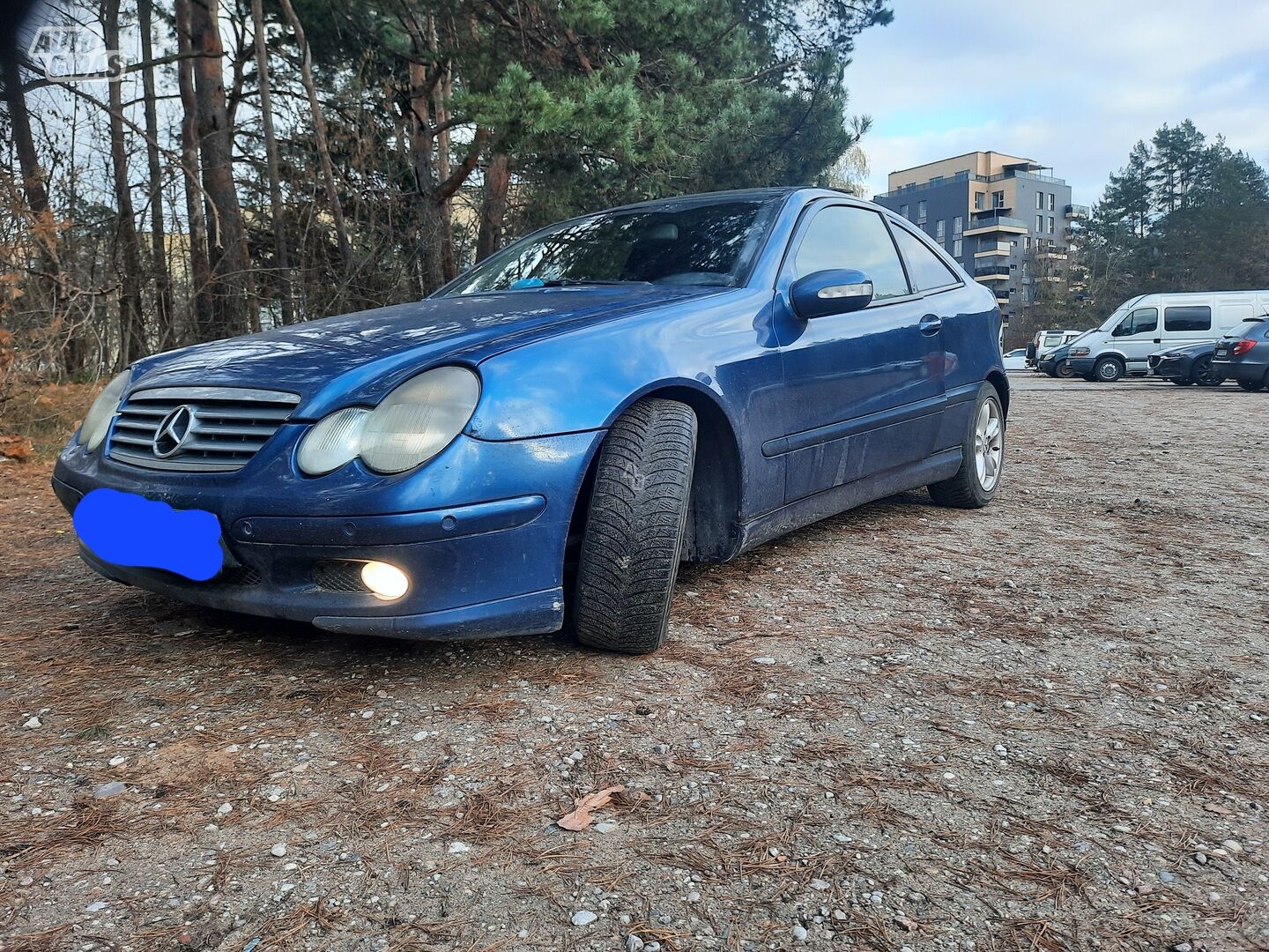 Mercedes-Benz 220 2001 y Coupe