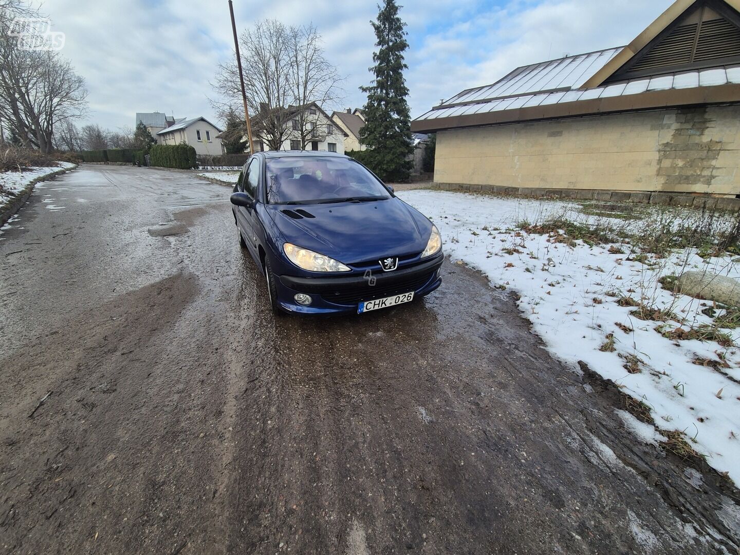 Peugeot 206 2002 y Sedan