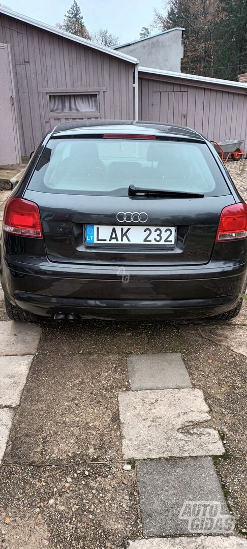 Audi A3 2004 г Хэтчбек