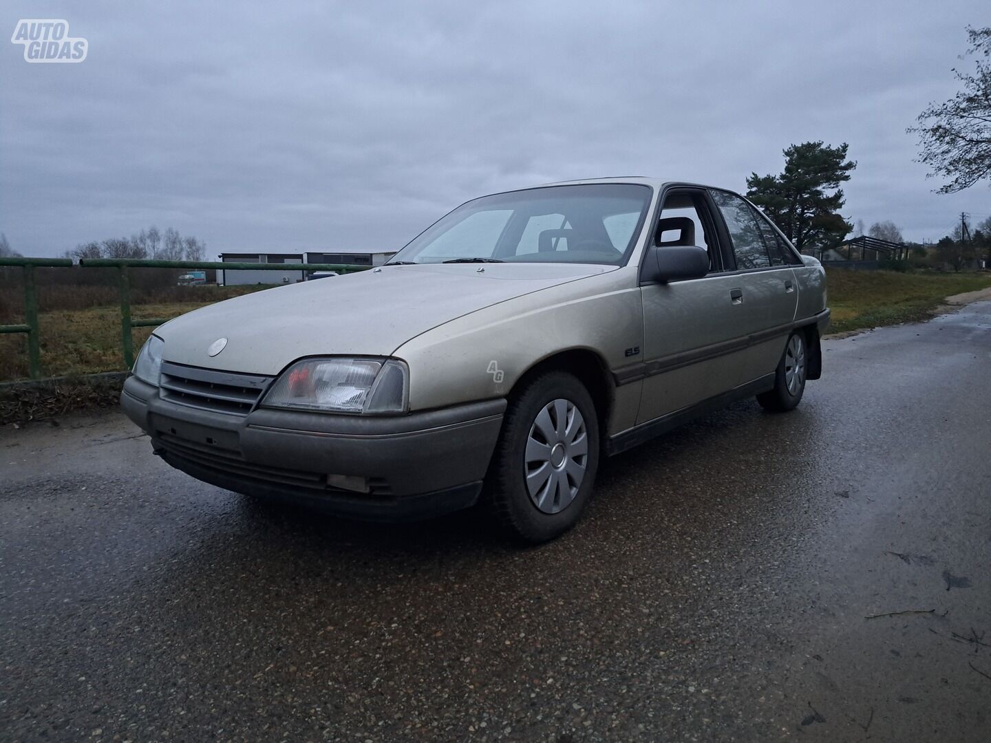 Opel Omega 1988 m Sedanas