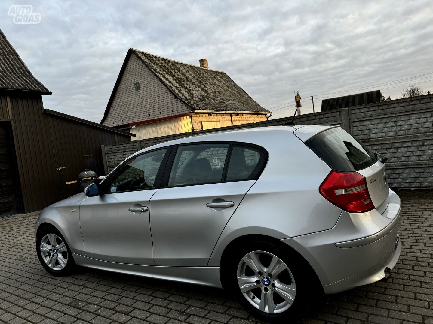 Bmw 120 2005 m Hečbekas