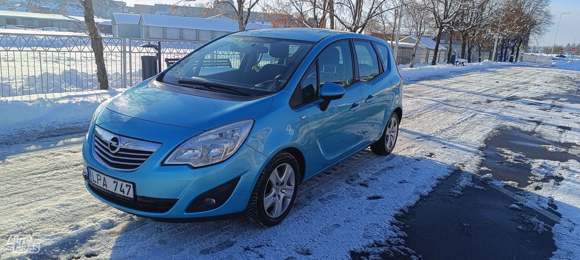 Opel Meriva 2010 г Минивэн