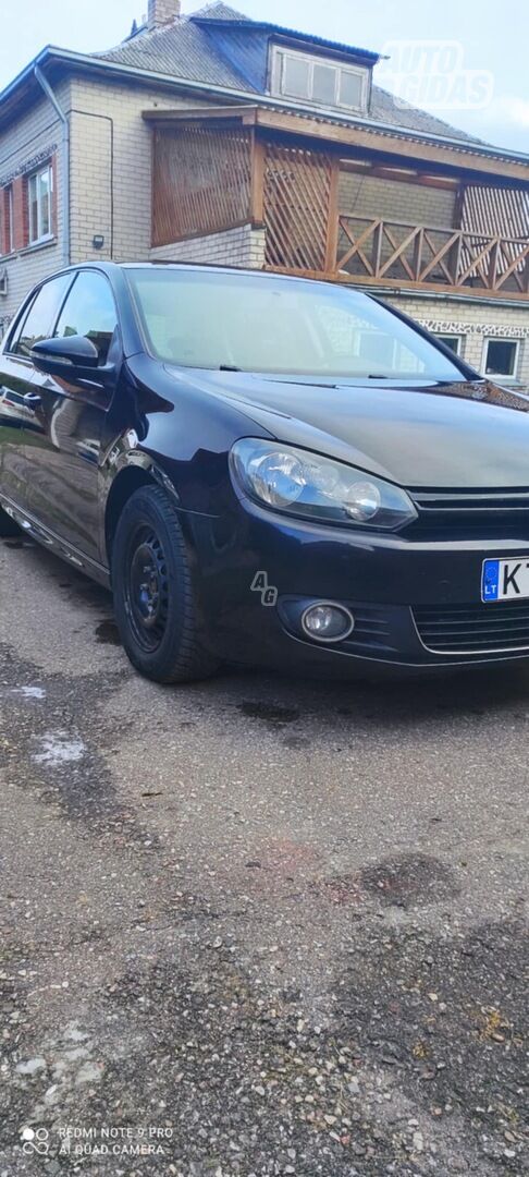 Volkswagen Golf 2010 y Hatchback