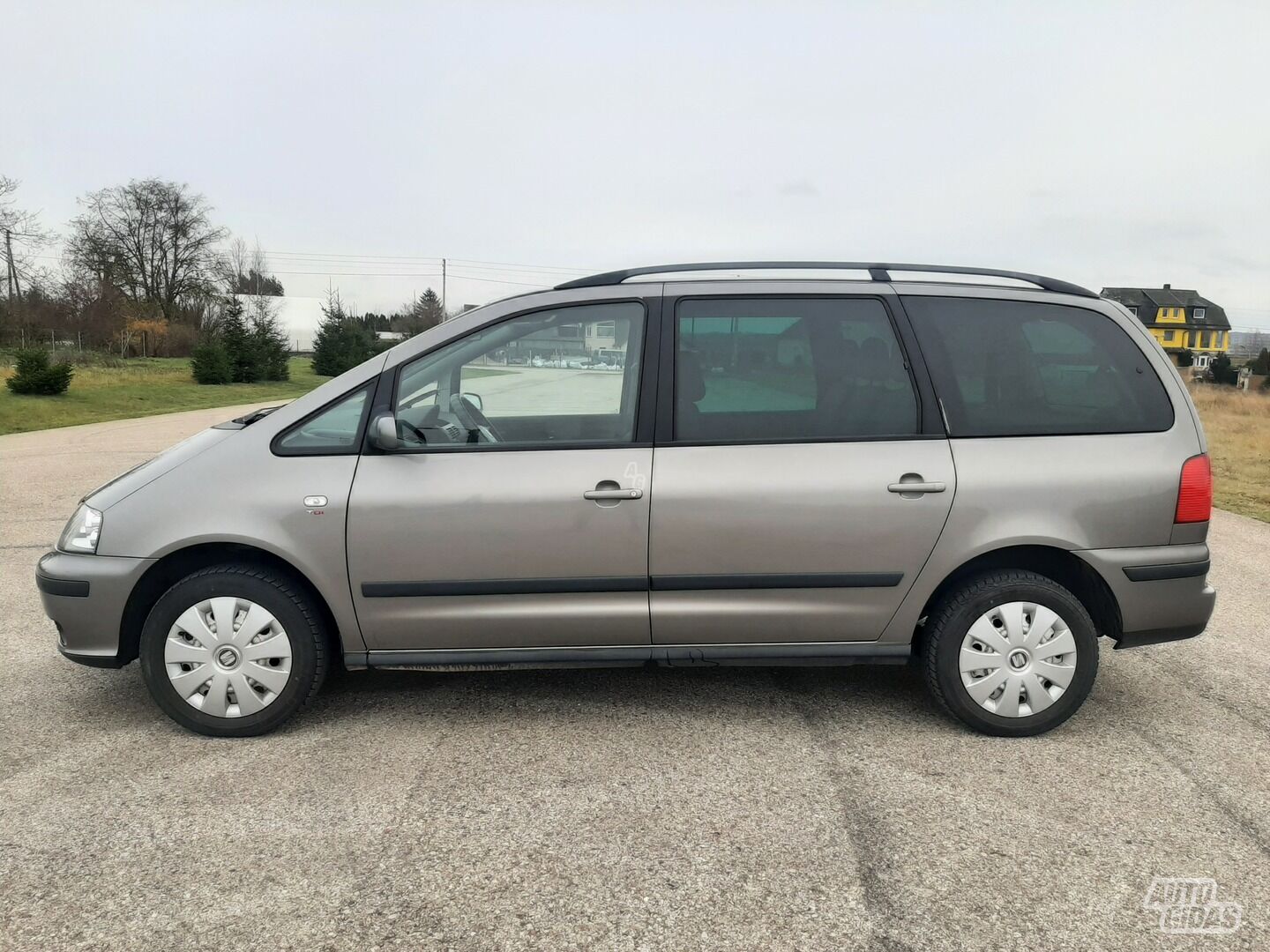 Seat Alhambra I 2009 y