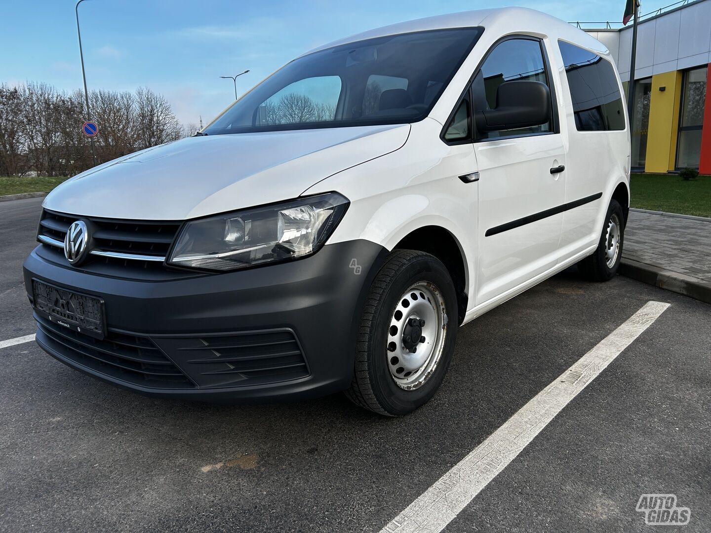 Volkswagen Caddy 2019 y Van