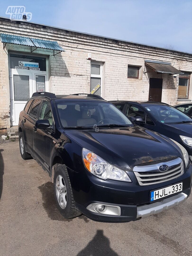 Subaru OUTBACK IV 2011 г