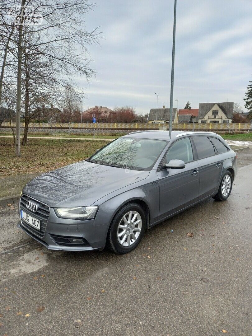 Audi A4 B8 TDI 2012 y