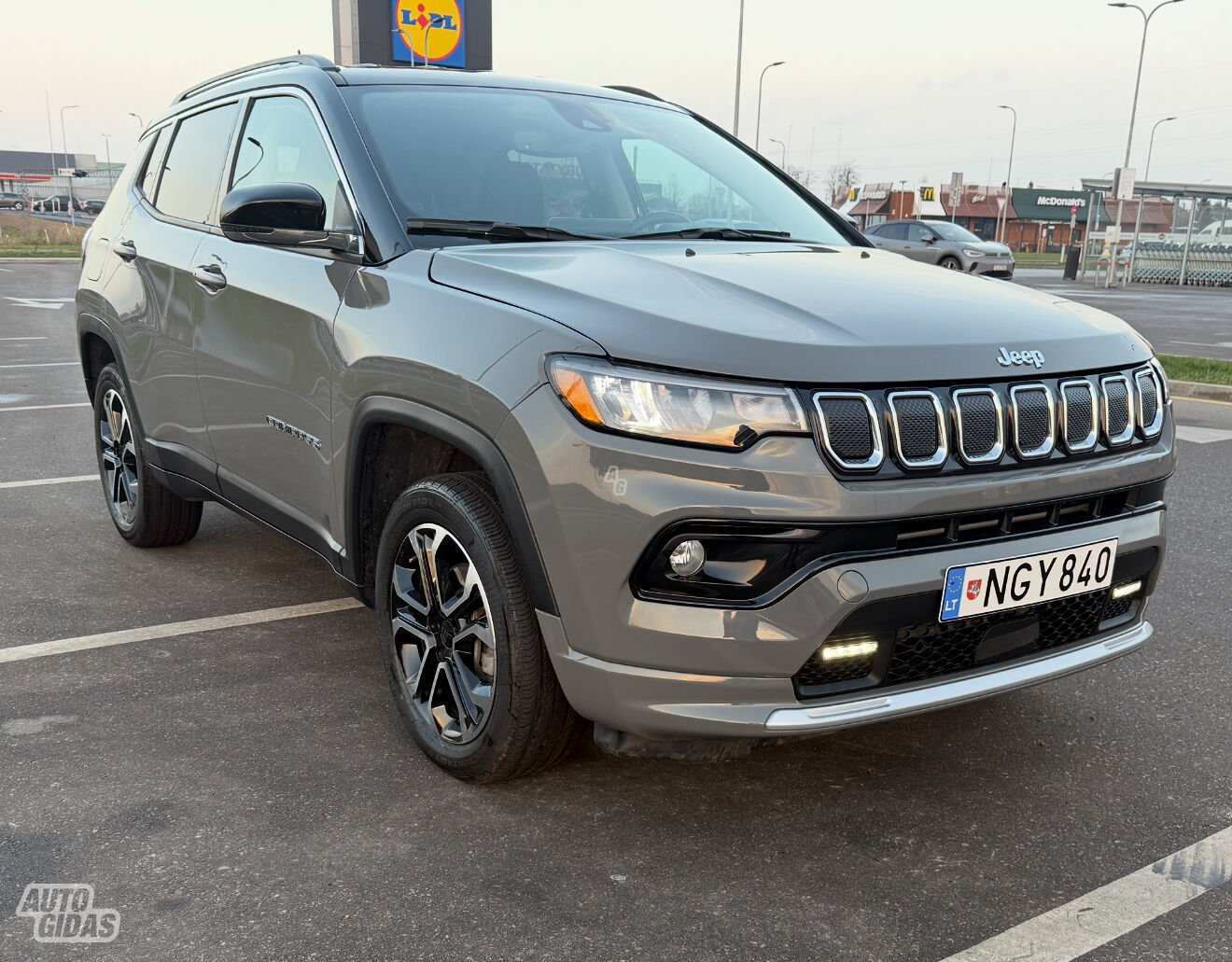 Jeep Compass 2023 y Off-road / Crossover