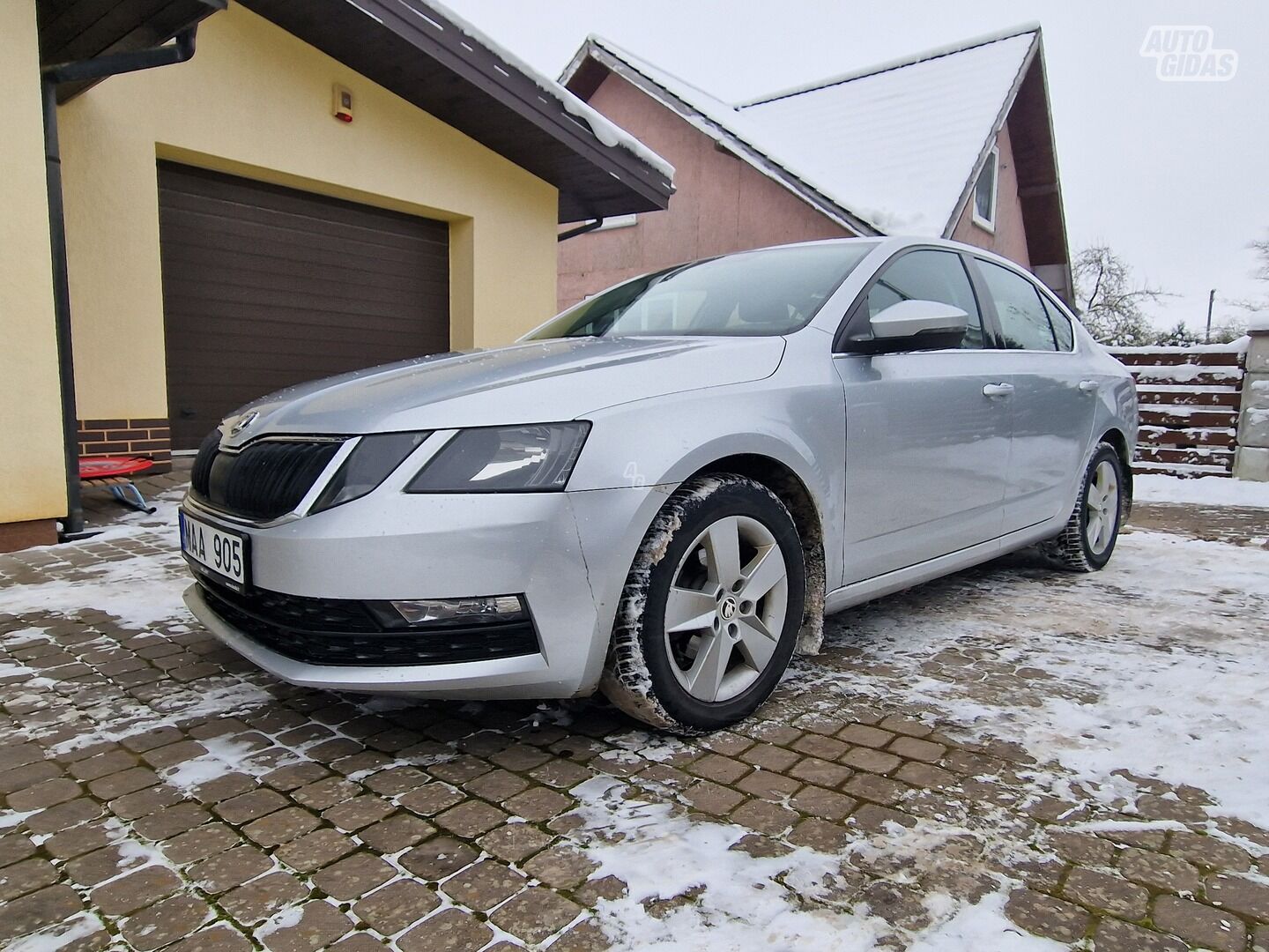 Skoda Octavia 2018 y Hatchback