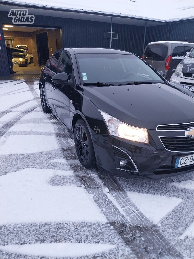 Chevrolet Cruze 2013 г Седан