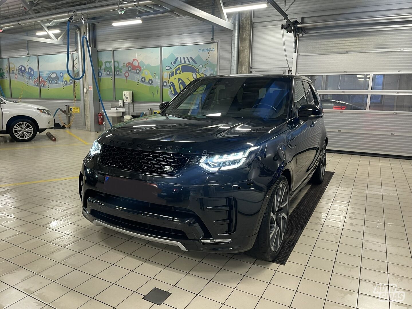 Land Rover Discovery 14620 HSE  DYNAMIC LUXURY 2018 г