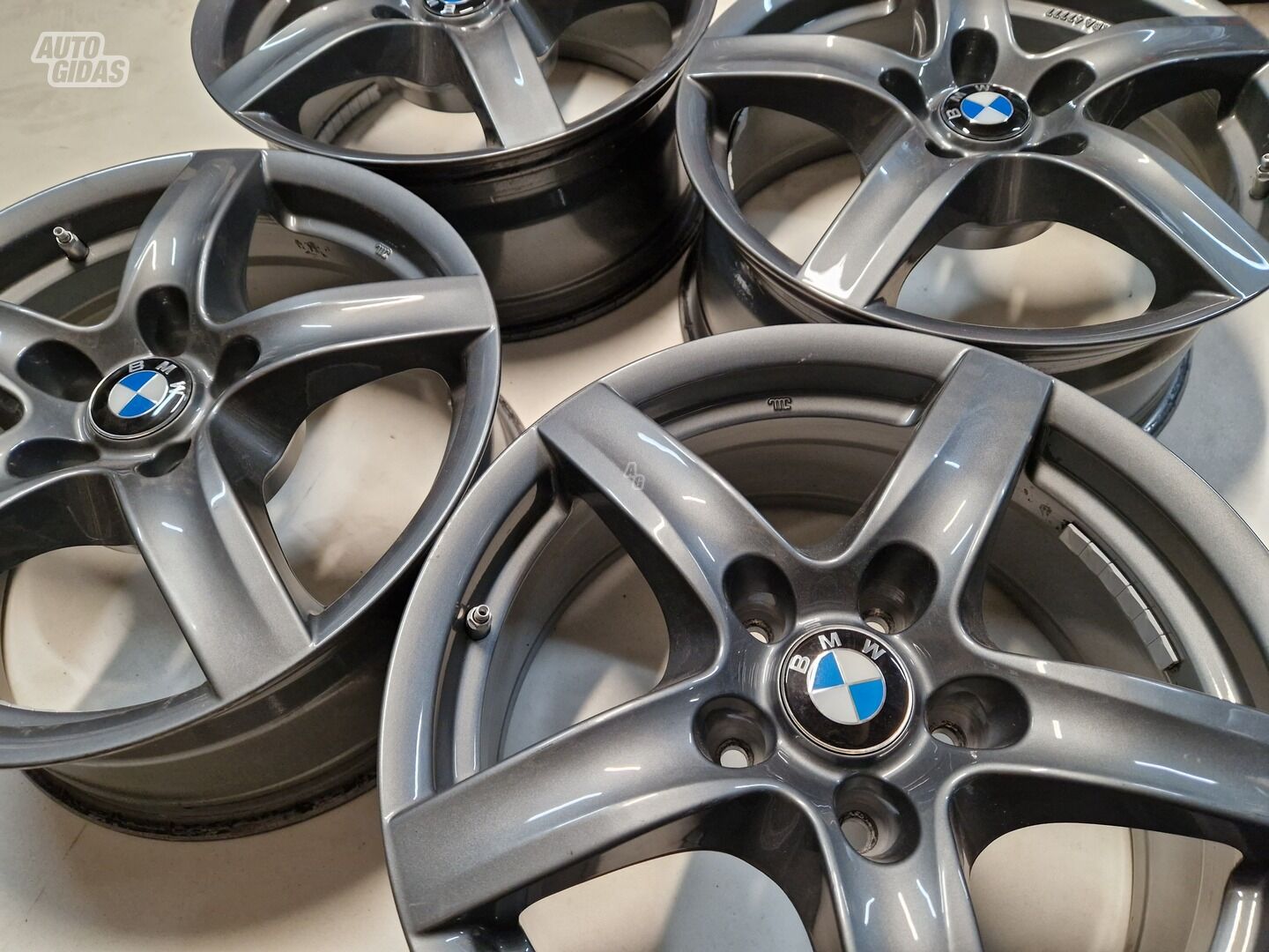 BMW F30, E90, R17 328 light alloy R17 rims