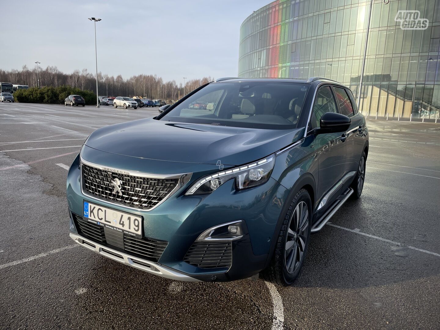 Peugeot 5008 GT line 2017 y