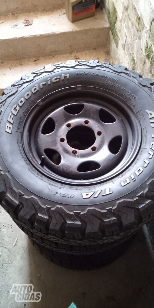 BFGoodrich R15 universalios padangos lengviesiems