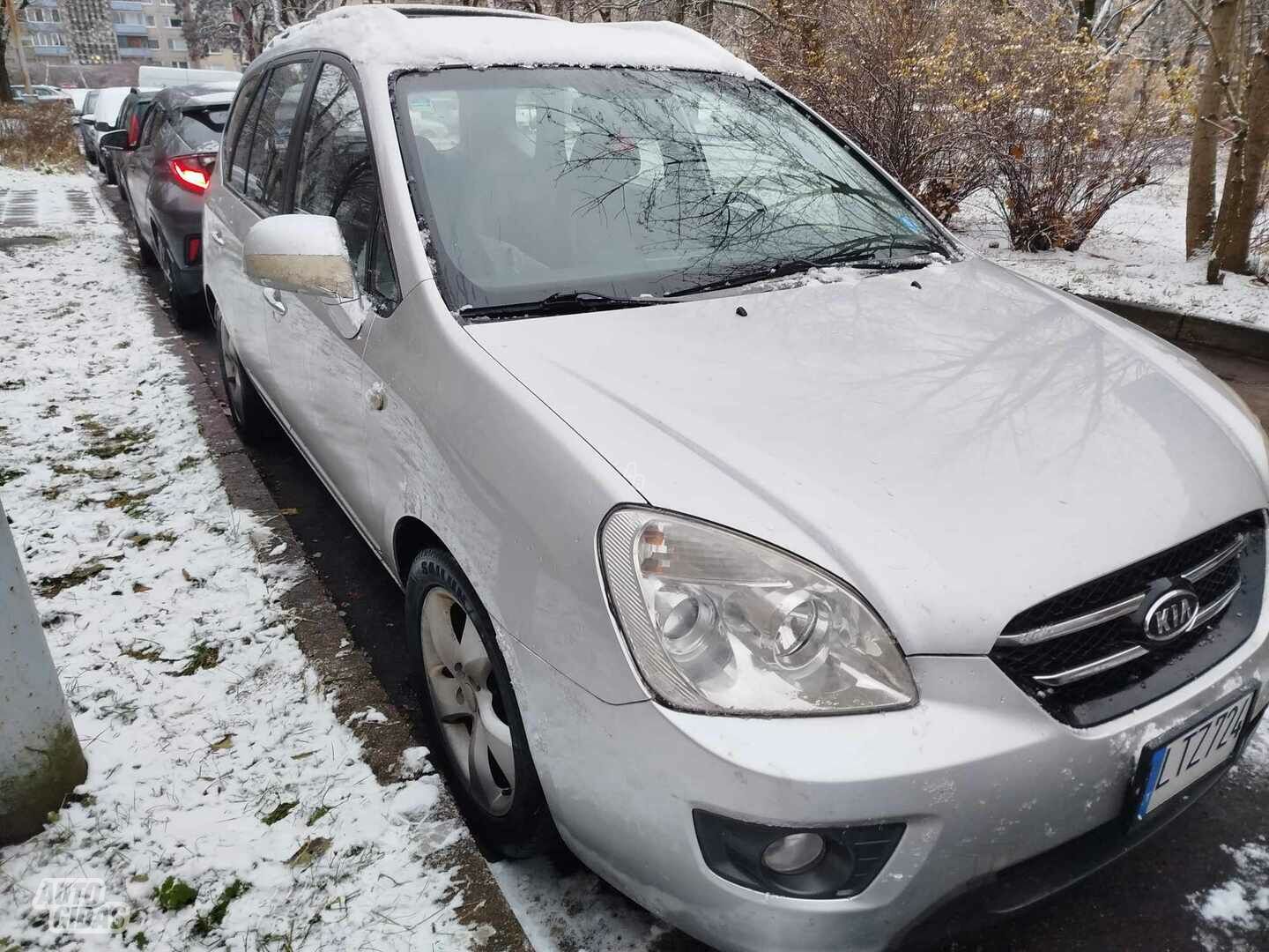 Kia Carens II 2006 г