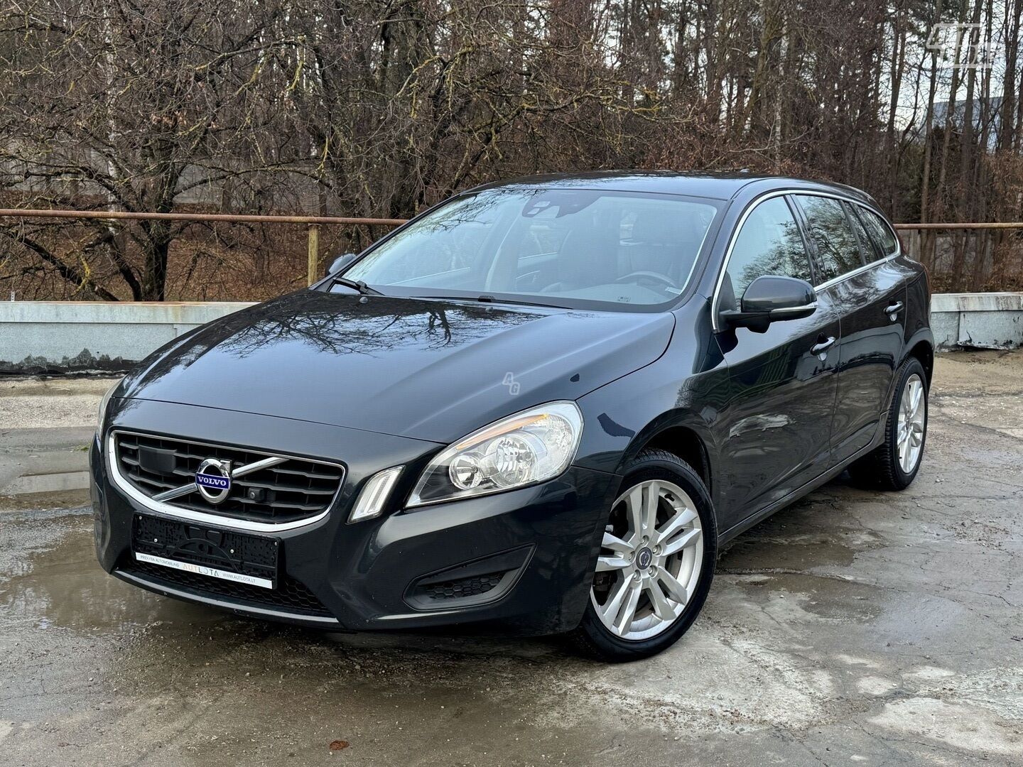 Volvo V60 I 2012 г