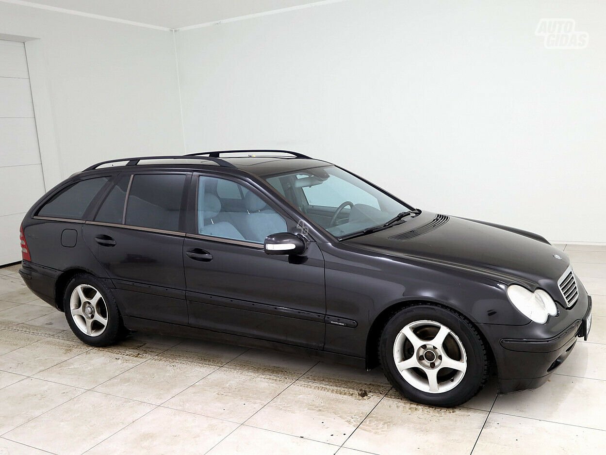 Mercedes-Benz C 220 2002 y Wagon