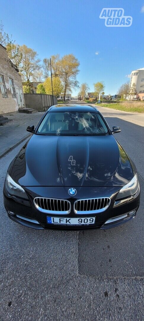 Bmw 520 F11 2014 г