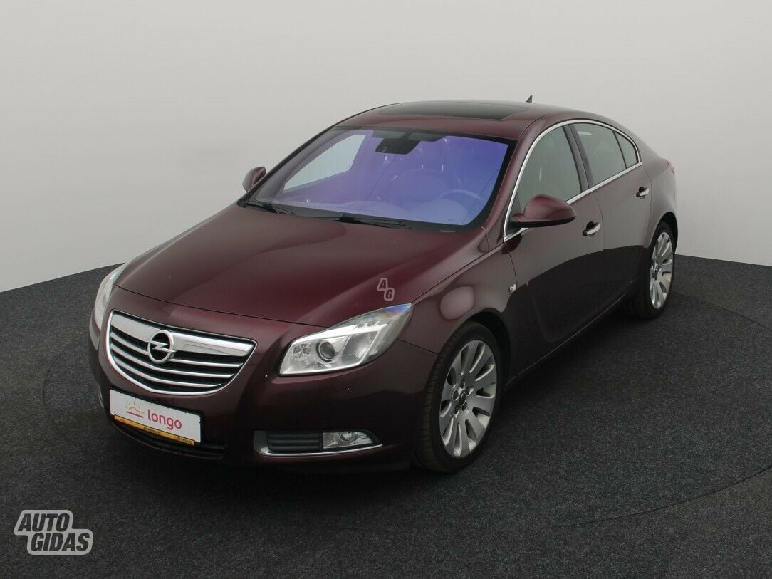 Opel Insignia 2012 y Hatchback