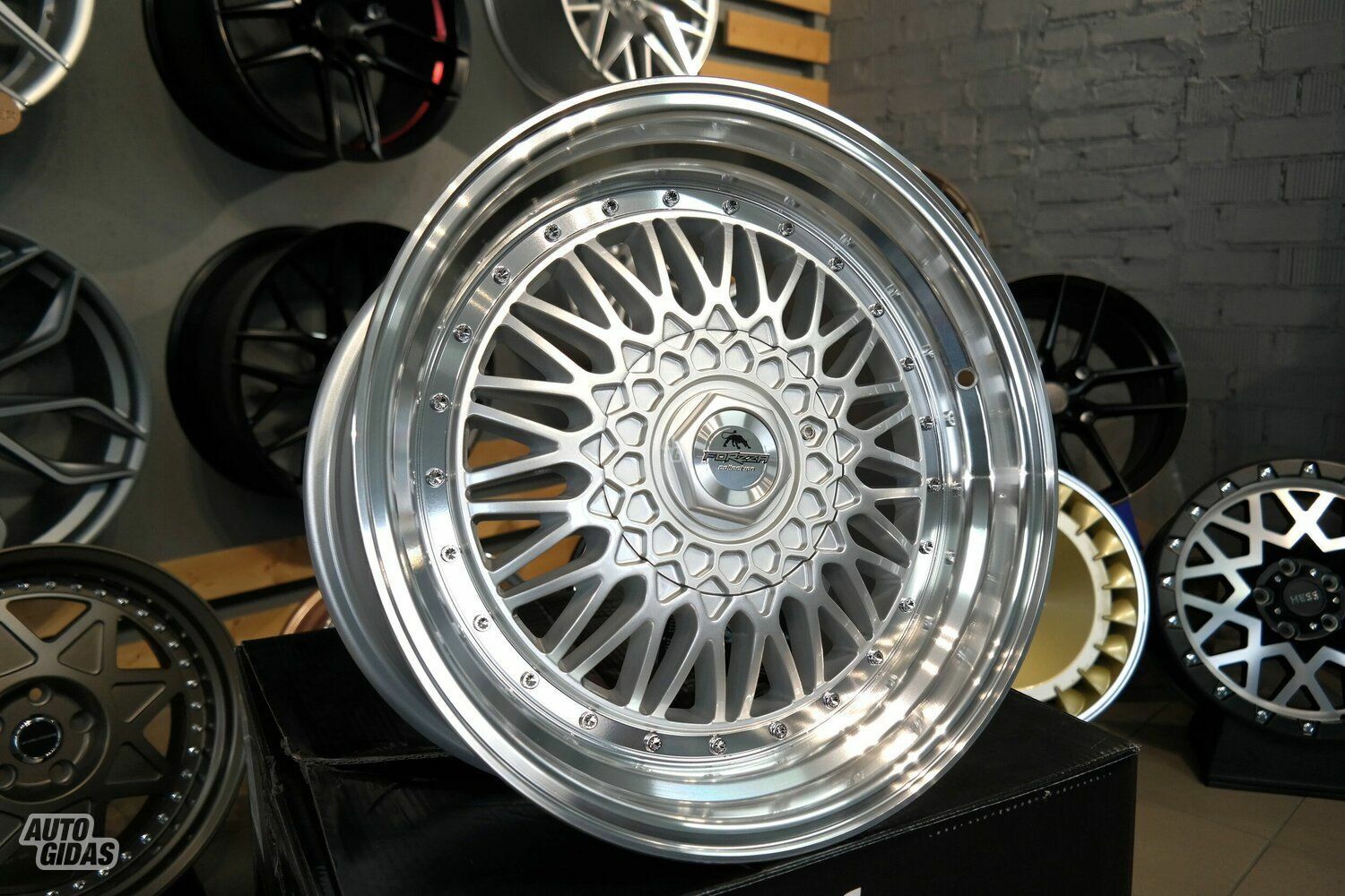 Forzza Forzza Malm VW BMW MB Silver light alloy R17 rims