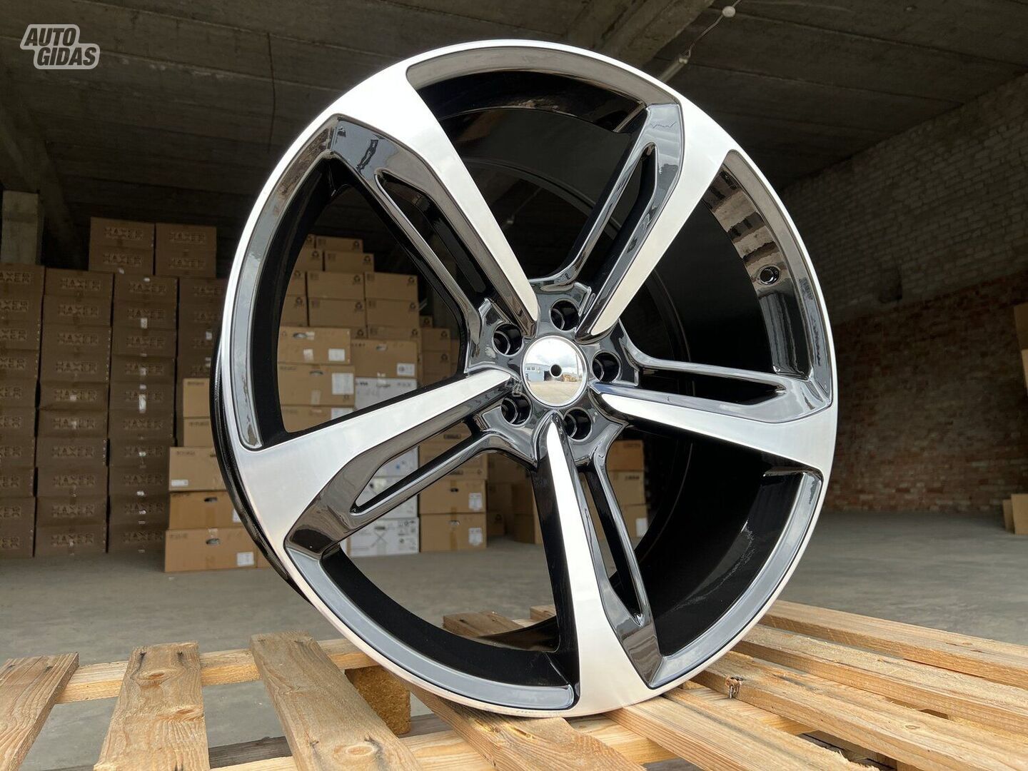 Autowheels Audi 5 Spoke Blade Style Q5, Q lengvojo lydinio R22 ratlankiai