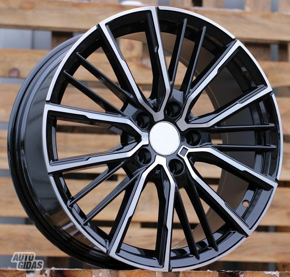 Autowheels BMW 552M Style 3,4,5,6,7 light alloy R19 rims