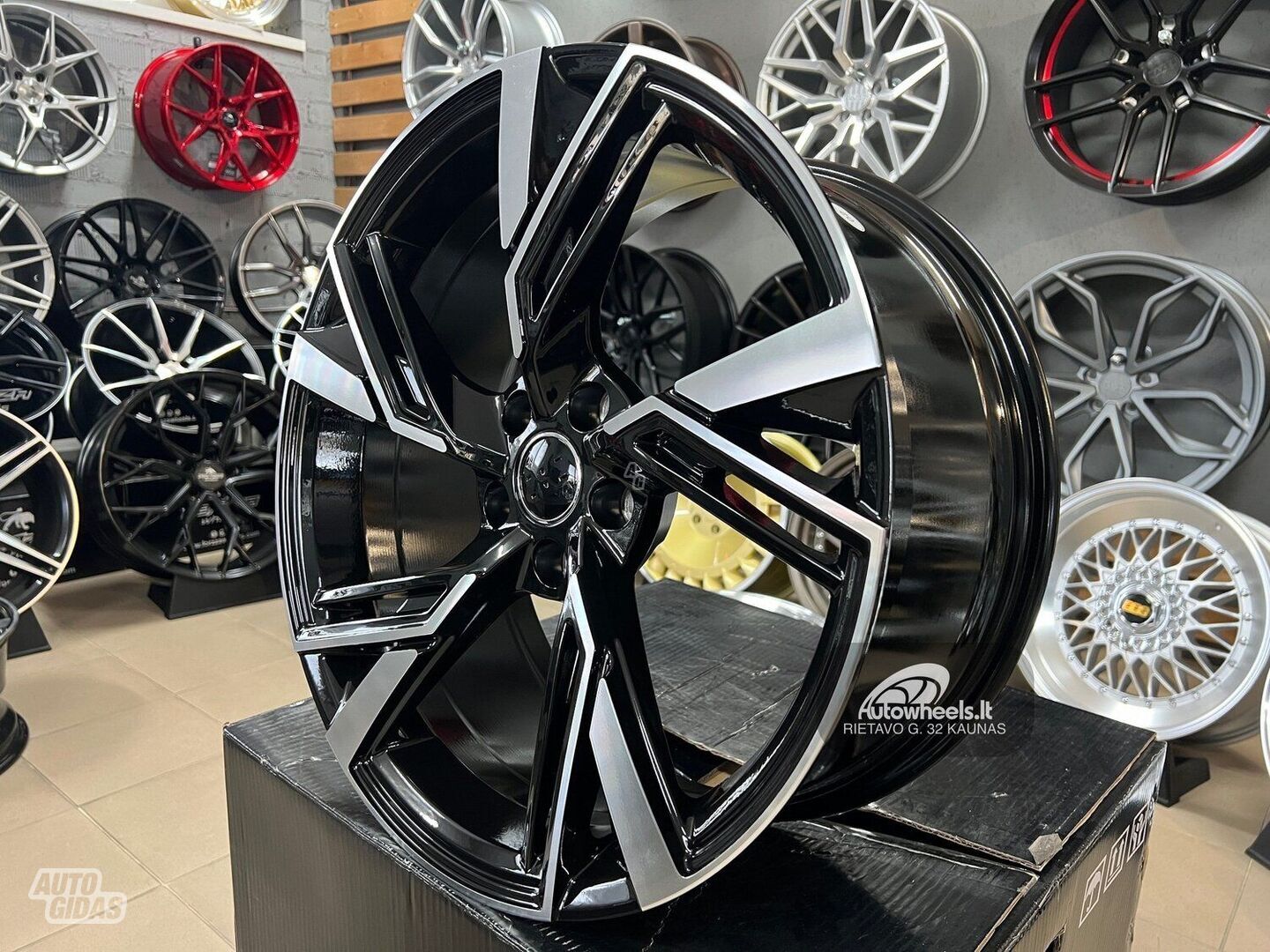 Autowheels Audi Bander RS6/A6/A4 Style lengvojo lydinio R19 ratlankiai